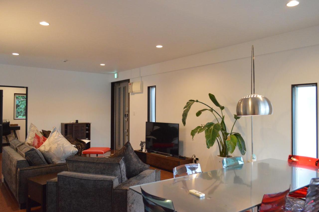 White Reef Apartment Uruma Ngoại thất bức ảnh