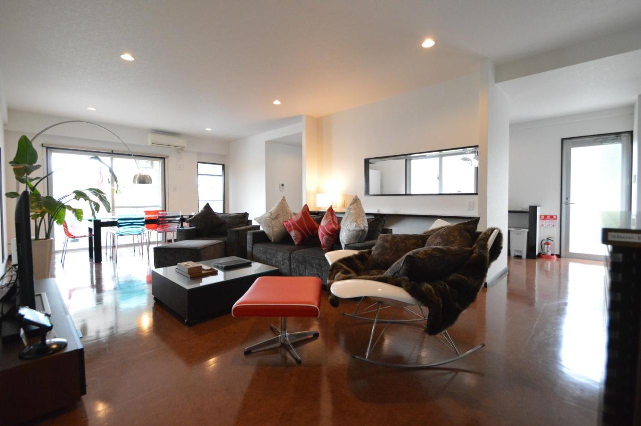 White Reef Apartment Uruma Ngoại thất bức ảnh